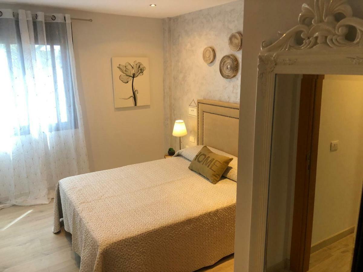 La Laguna Luxe Apartment Eksteriør bilde